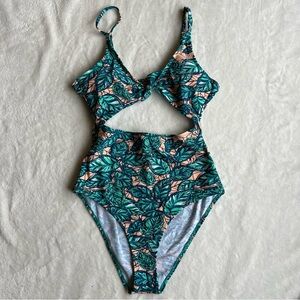 Cupshe Lush Leaves Print One-piece Swimsuit
